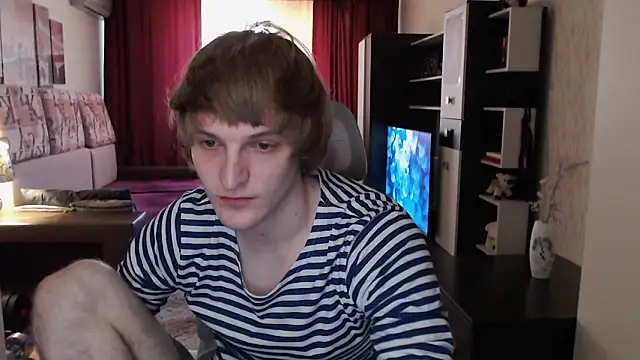 Playersuperstar online show from March 15, 2026, 12:11 pm