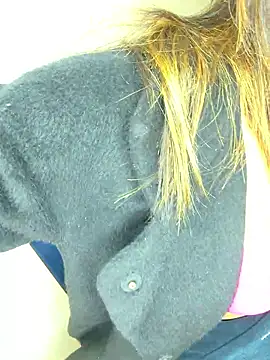 sexy-sukriti online show from January 7, 2026, 12:51 pm