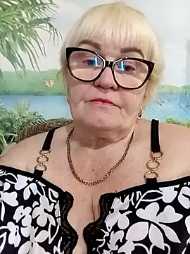 Snapshot of VioletSweet5566 chatting on April 30, 2026, 7:58 am VioletSweet5566 online show from April 30, 2026, 7:58 am