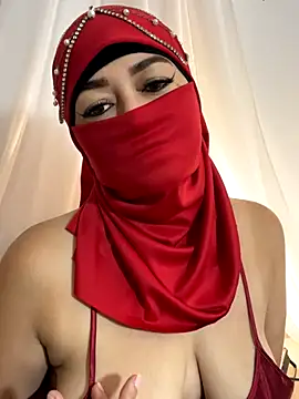 Amyraa  online show from October 8, 2025, 12:36 pm