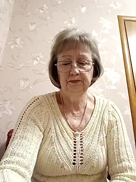 AlikaSwan5821 online show from February 16, 2026, 2:57 pm