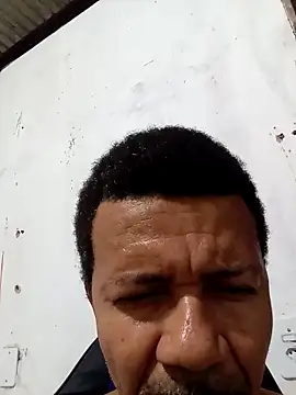 moreno25centimetro online show from April 21, 2026, 1:42 am