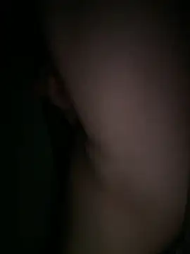 Vnleo2001 online show from October 24, 2025, 11:56 pm