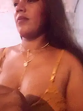 Snapshot of afroditaligh chatting on October 17, 2025, 1:57 pm afroditaligh online show from October 17, 2025, 1:57 pm