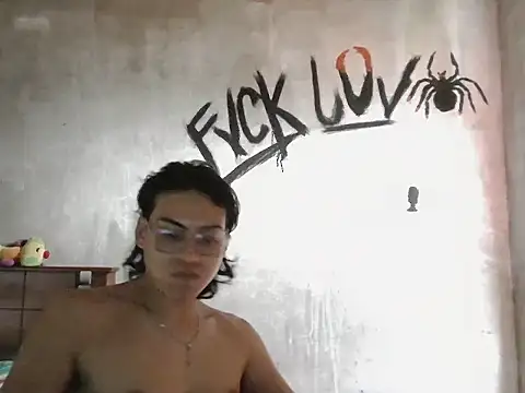 dirty model online show from March 24, 2026, 7:19 pm