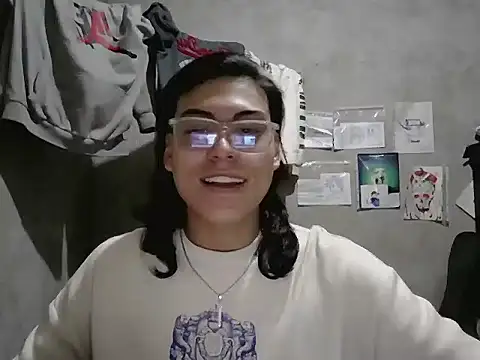 dirty model online show from April 18, 2026, 1:20 am