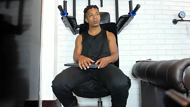 ItaloMoore online show from March 27, 2026, 1:00 pm