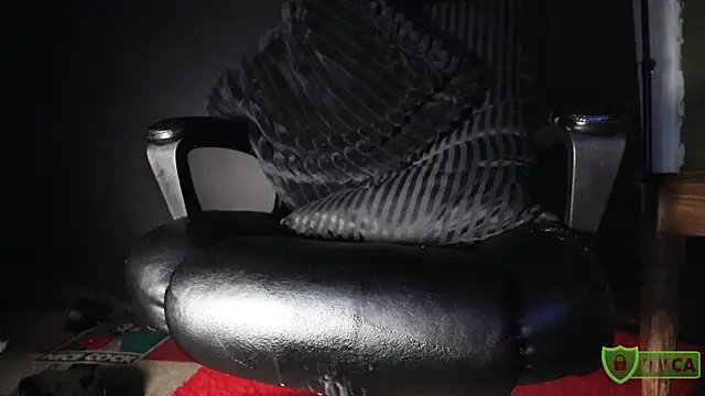 zaddytrey online show from April 18, 2026, 2:54 pm