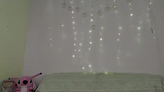 Snapshot of Im_letty chatting on October 11, 2025, 10:19 pm Im letty online show from October 11, 2025, 10:19 pm