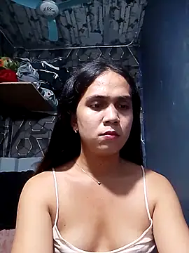 lexyyr17 online show from April 17, 2026, 1:08 am