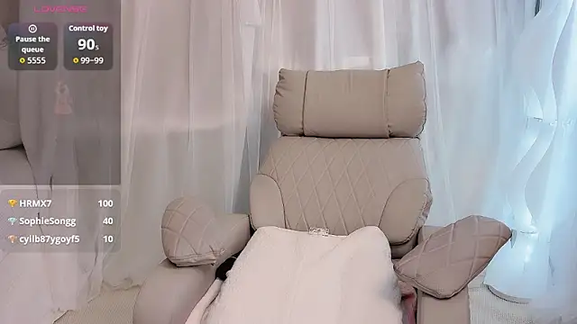 Amaya-yooo-36D online show from October 11, 2025, 10:47 am