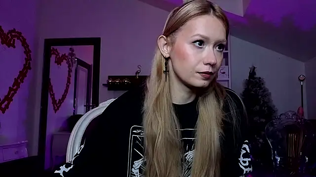 Snapshot of kulteacher chatting on November 4, 2025, 12:15 pm kulteacher online show from November 4, 2025, 12:15 pm