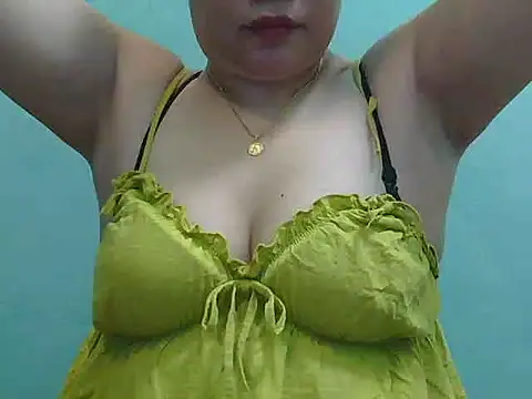 Snapshot of sexychubb101 chatting on October 8, 2025, 3:04 am sexychubb101 online show from October 8, 2025, 3:04 am