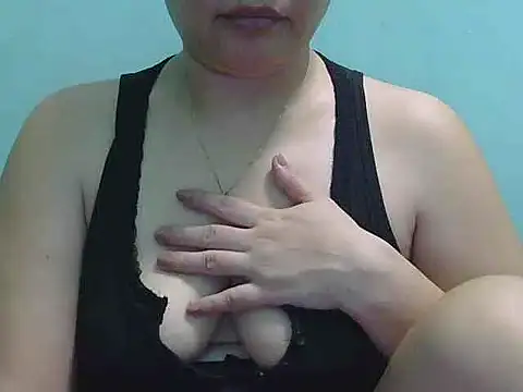 Snapshot of sexychubb101 chatting on October 18, 2025, 10:16 am sexychubb101 online show from October 18, 2025, 10:16 am