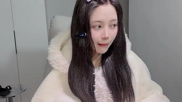 Amy-i online show from March 7, 2026, 3:42 pm