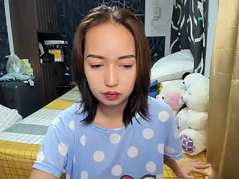 Soft Angel8 online show from October 2, 2025, 2:51 am