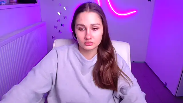 Stefanie Sweet online show from November 1, 2025, 6:26 am