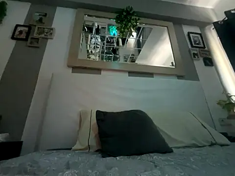 bertfaust online show from October 18, 2025, 12:06 pm