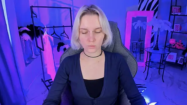 BethanyCloud online show from November 12, 2025, 5:41 am