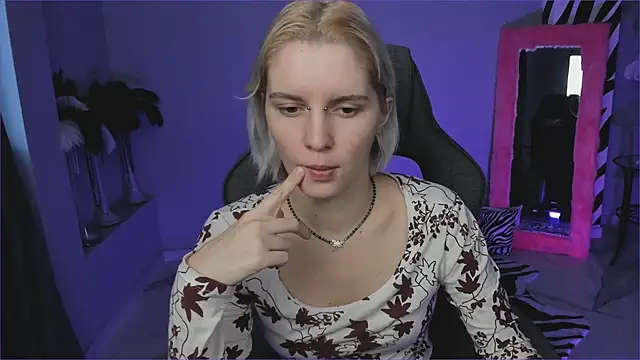 BethanyCloud online show from November 27, 2025, 5:53 am