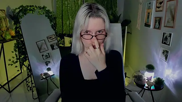 BethanyCloud online show from June 10, 2026, 2:23 am