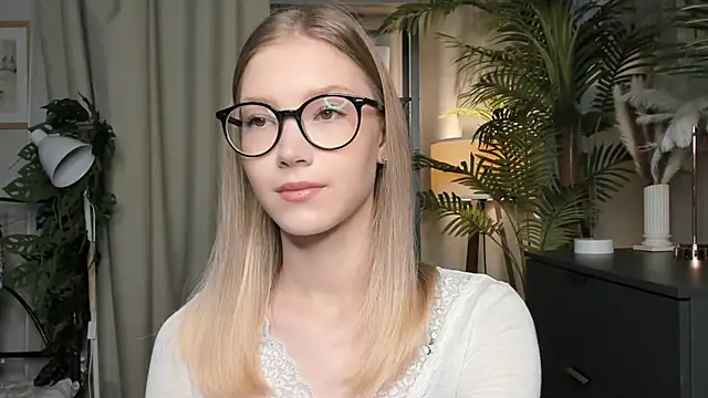 ChinBonnell online show from October 24, 2025, 5:48 am