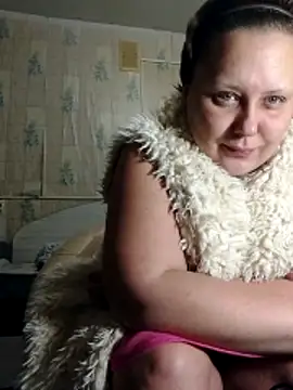 Tupo070481 online show from December 18, 2025, 7:31 pm