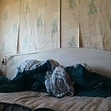 Tupo070481 online show from April 14, 2026, 10:54 am