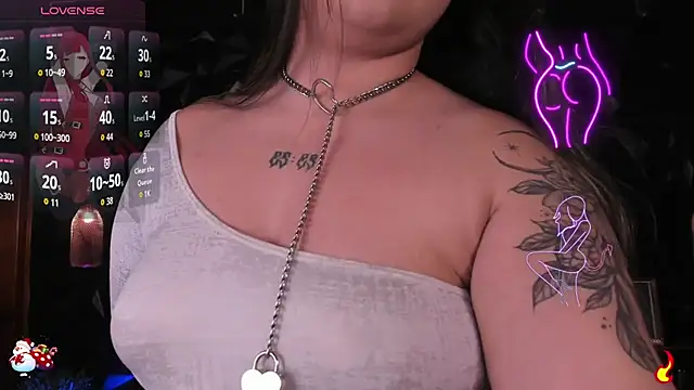 April  foxx online show from January 5, 2026, 5:27 pm