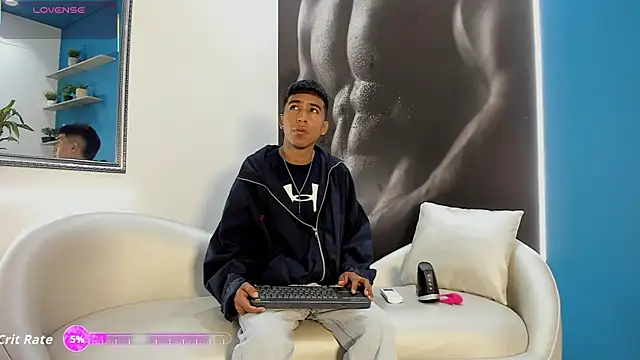 ender h0t online show from November 12, 2025, 1:55 pm