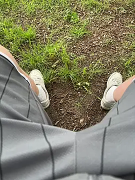 f3l1xxx69 online show from June 4, 2026, 1:06 pm