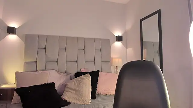 Snapshot of Seraphyne666 chatting on March 12, 2026, 4:57 pm Seraphyne666 online show from March 12, 2026, 4:57 pm