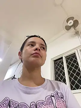 Snapshot of Mia_jhoonson chatting on February 5, 2026, 11:53 pm Mia jhoonson online show from February 5, 2026, 11:53 pm