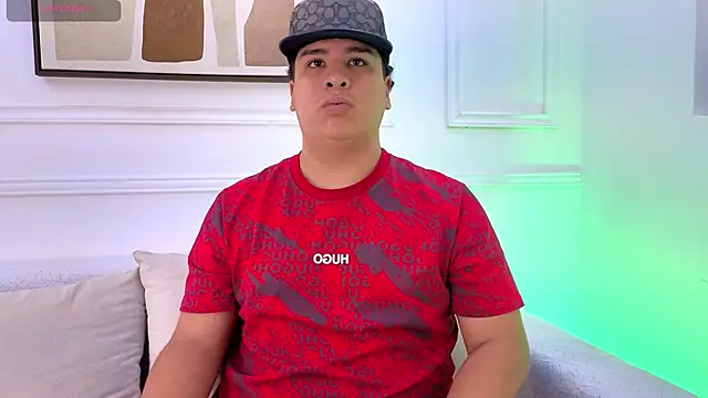 Snapshot of Naim_Bennetsex chatting on May 15, 2026, 6:59 pm Naim Bennetsex online show from May 15, 2026, 6:59 pm