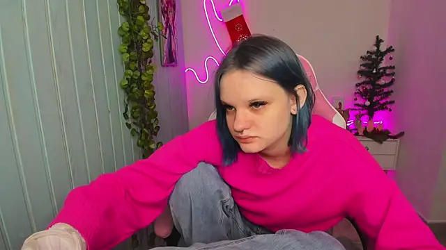 Elieiza xo online show from December 4, 2025, 9:18 am