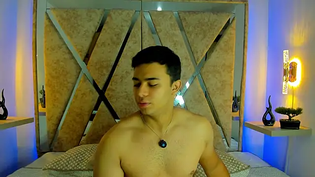 jayd muscle online show from October 31, 2025, 4:57 am