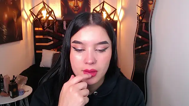 Natalie loffreda online show from April 16, 2026, 8:09 pm