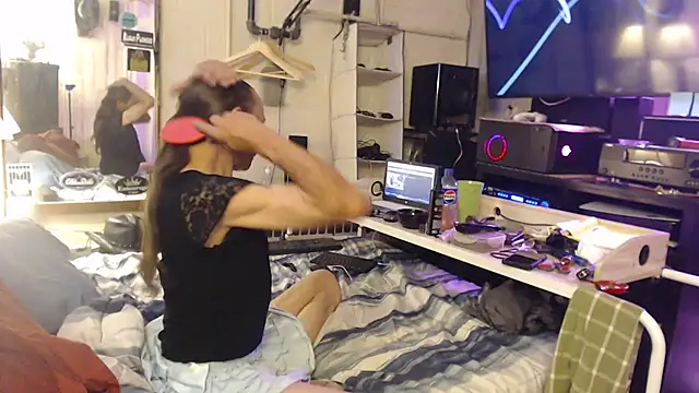 Puff0169 online show from June 10, 2026, 3:29 am