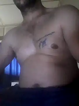 Snapshot of Lekewarmele chatting on October 2, 2025, 8:05 pm Lekewarmele online show from October 2, 2025, 8:05 pm