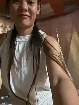 PhanHaa online show from October 18, 2025, 1:01 pm