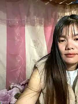 PhanHaa online show from October 29, 2025, 1:24 pm