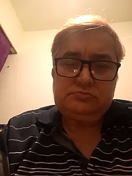 Sonya51561 online show from November 29, 2025, 5:05 pm