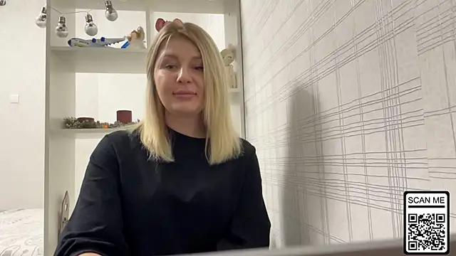 Blondie xoxoxo online show from December 18, 2025, 7:20 pm