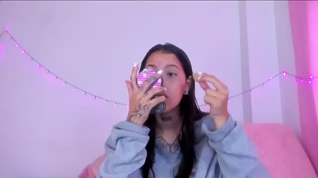 Abby roussee online show from October 21, 2025, 1:01 pm