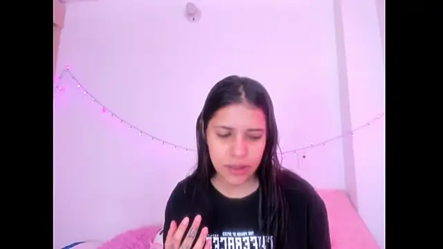 Abby roussee online show from October 27, 2025, 2:43 pm