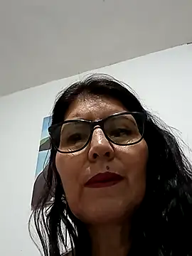 swity foster online show from November 8, 2025, 9:09 am