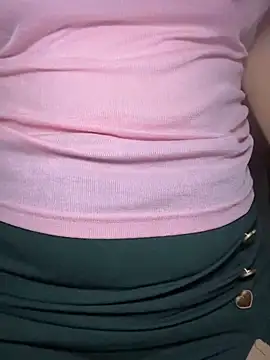 melyiaaa online show from May 26, 2026, 2:51 am