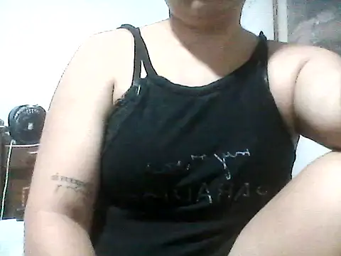 Samantha Sex22 online show from June 10, 2026, 9:03 pm