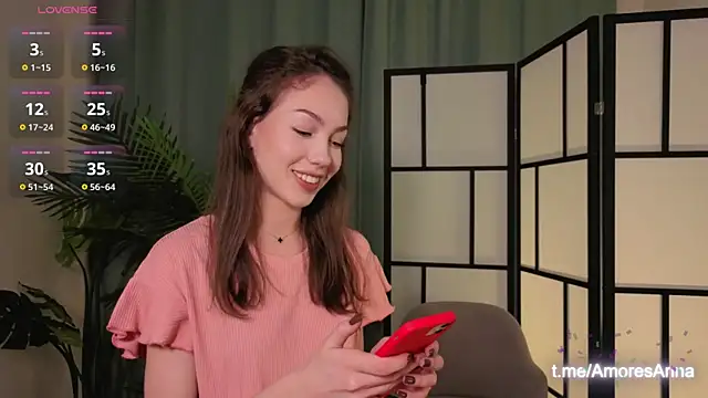 RenateRansone online show from September 17, 2025, 5:03 pm