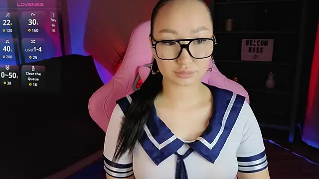 Mary Driden online show from November 16, 2025, 12:33 pm